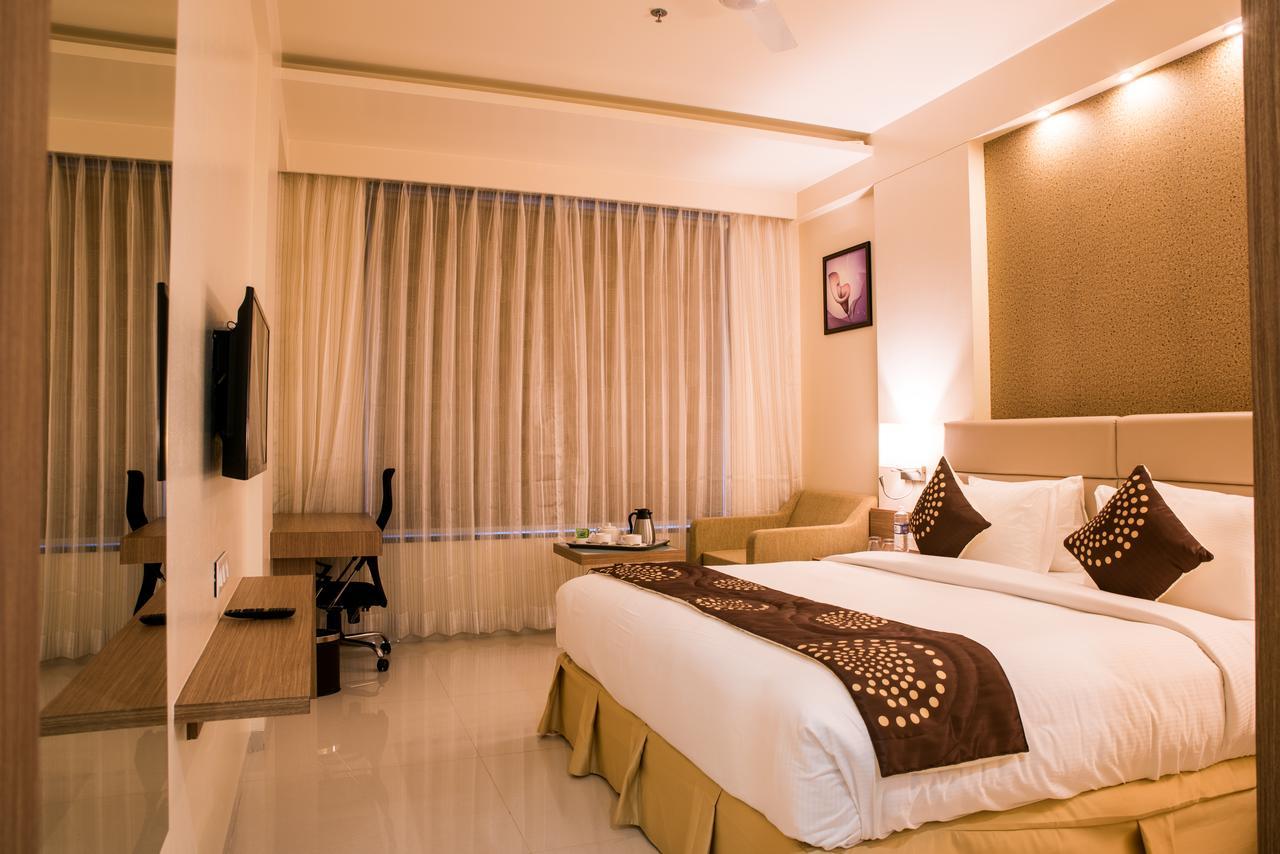 Hotel Grand Rio Nashik Dış mekan fotoğraf