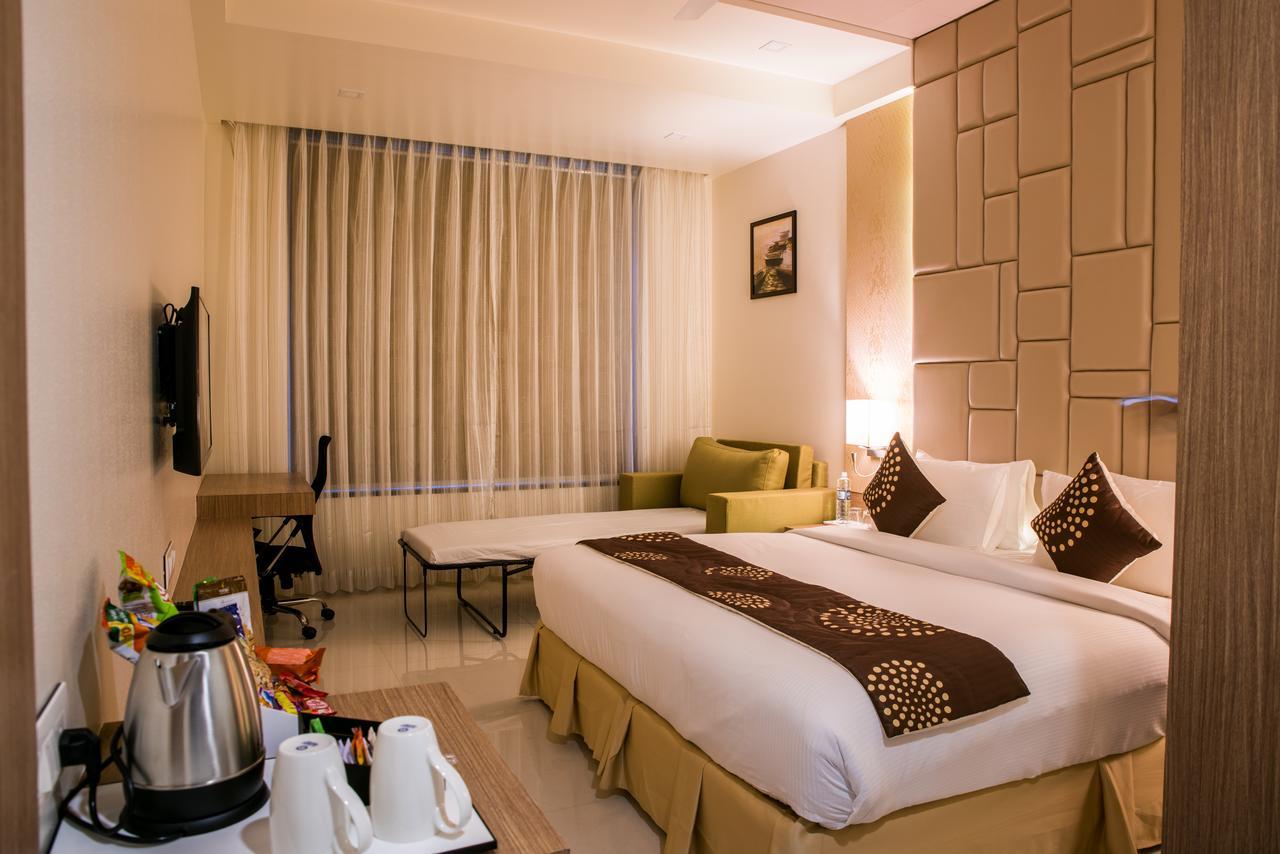Hotel Grand Rio Nashik Dış mekan fotoğraf