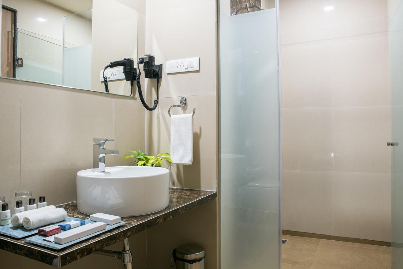 Hotel Grand Rio Nashik Dış mekan fotoğraf
