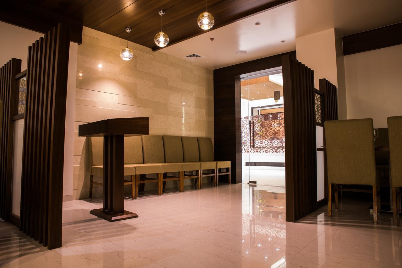 Hotel Grand Rio Nashik Dış mekan fotoğraf