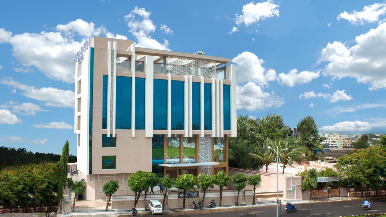 Hotel Grand Rio Nashik Dış mekan fotoğraf